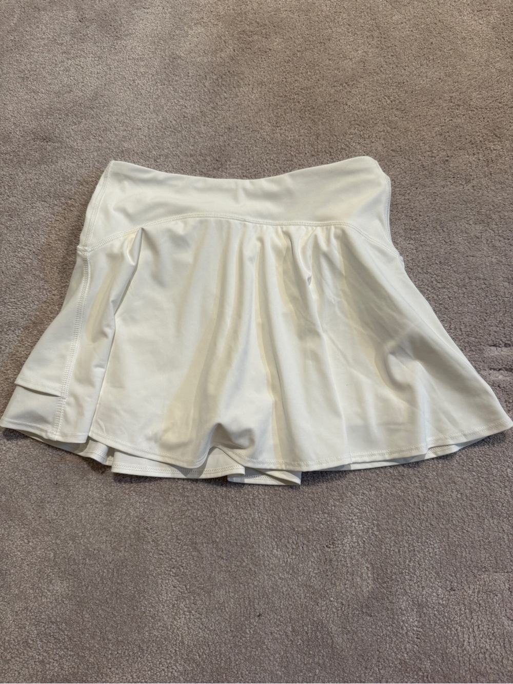 Old Navy White High-Rise Active Skort
